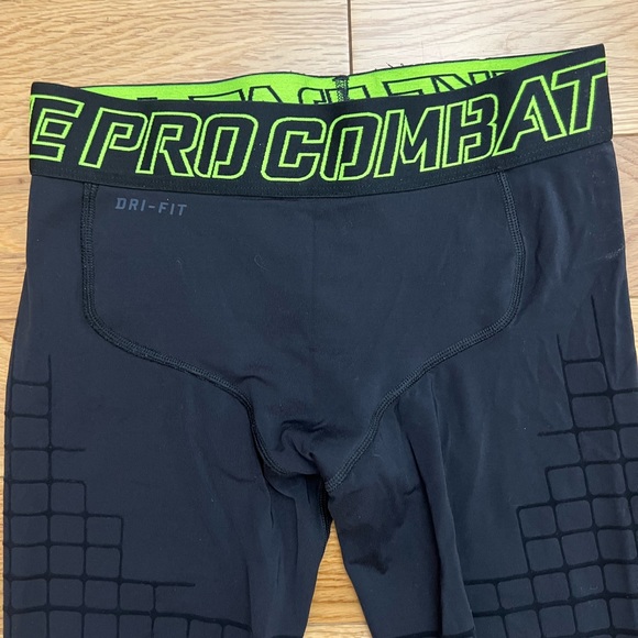 Nike Pro Combat Recovery Hypertight - Mens Medium - Picture 2 of 8